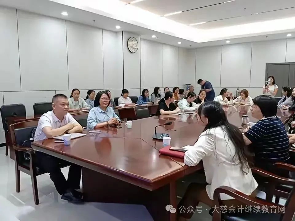 1747969576325031.jpg 1ce18cc64781d45ea6277343fdd32e6.jpg