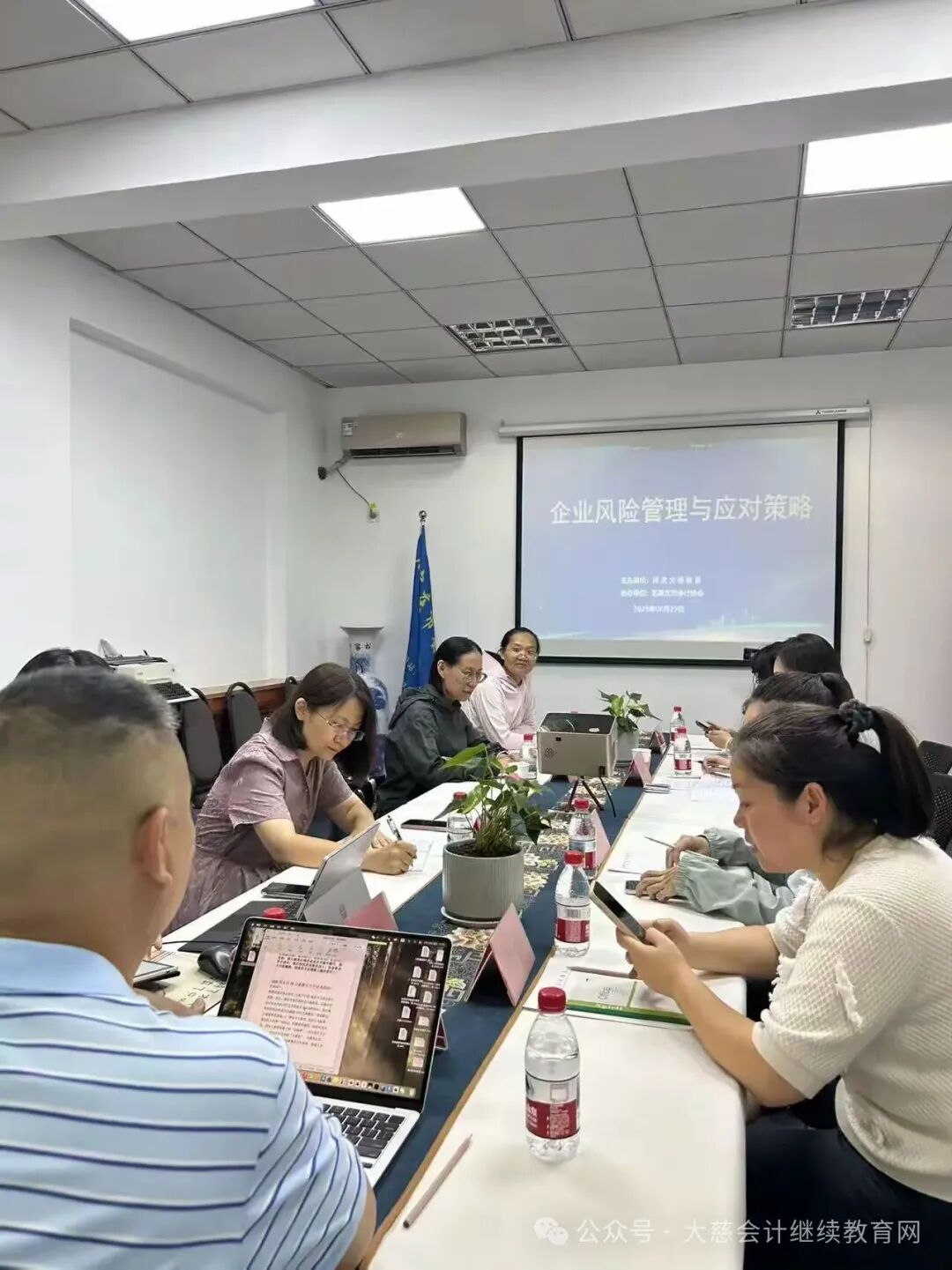 1756777774971202.jpg 640 (5).jpg