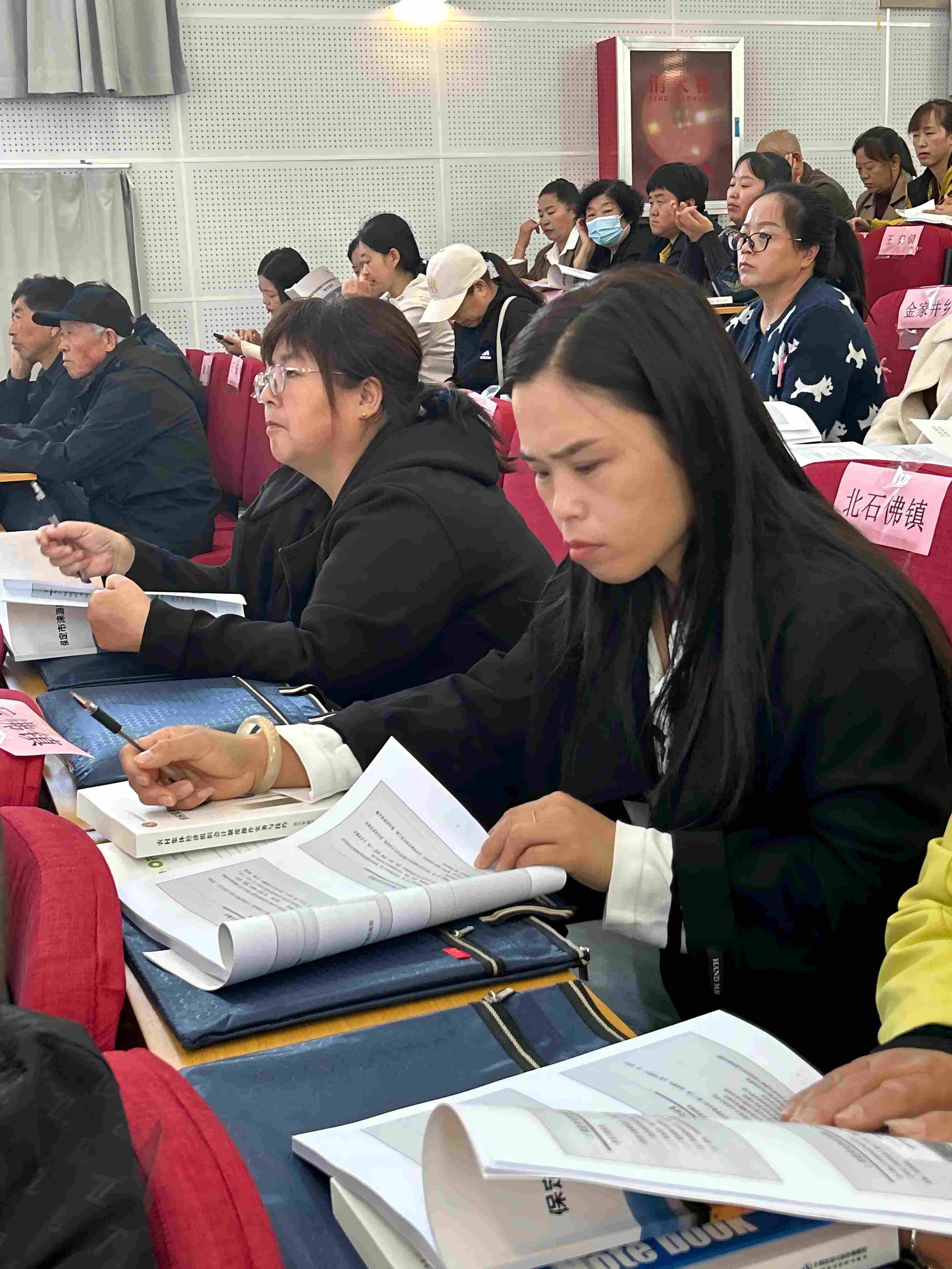 1760493331861432.jpg bf74ca9c1cfc5bce86c968de8f30955e(1).jpg